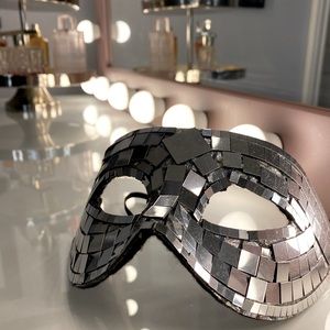 NWT Disco Ball Mardi Gras Mask